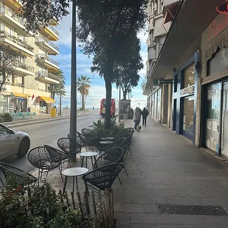 Promenade Des With Ac Near Negresco Nice