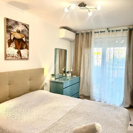 Promenade Des With Ac Near Negresco